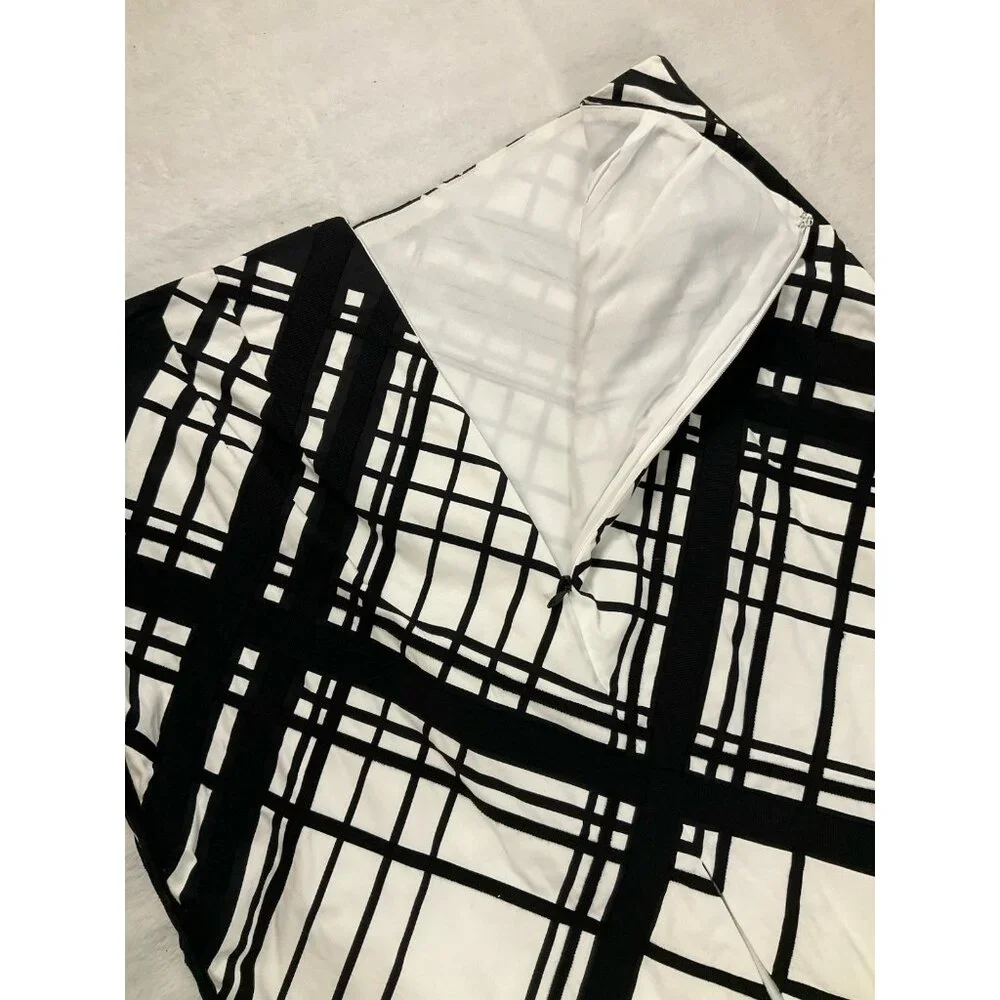 WHITE HOUSE‎ BLACK MARKET | Black White Pencil Skirt Abstract Grid | Size 12 - Picture 9 of 11